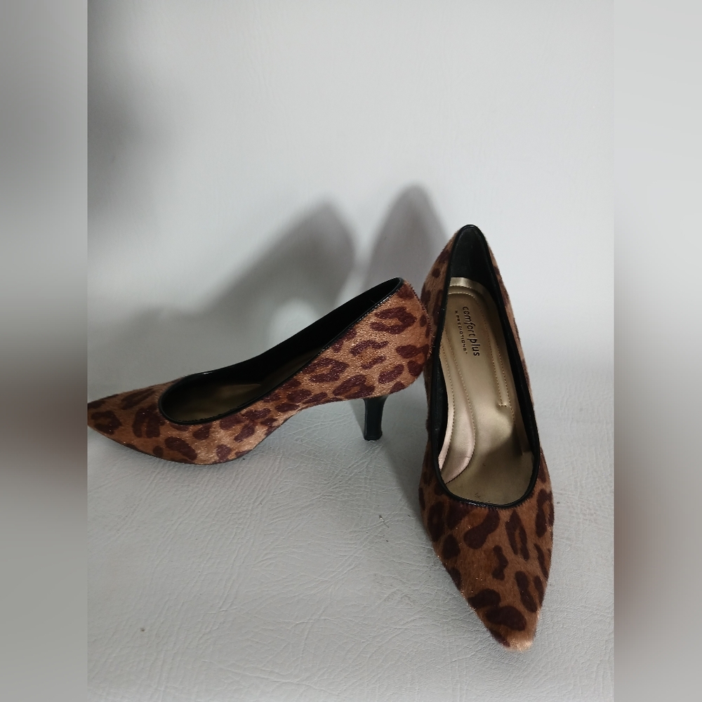 comfort plus by Predictions Brown Leopard Print Women's Classic Pumps Sz.8.5M